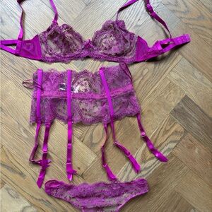Dita Von Teese Fuchsia Lace Bra Set